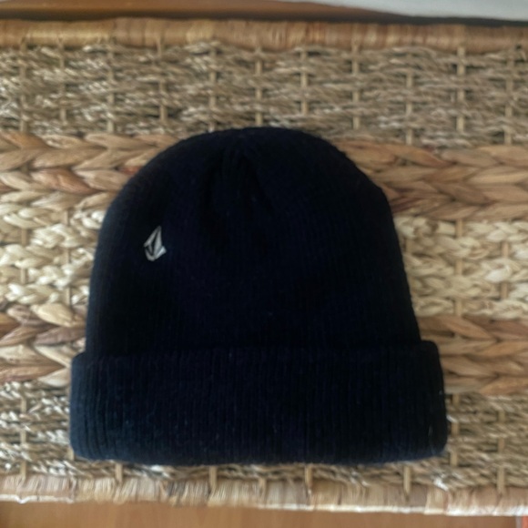 Volcom USA beanie - Picture 2 of 2